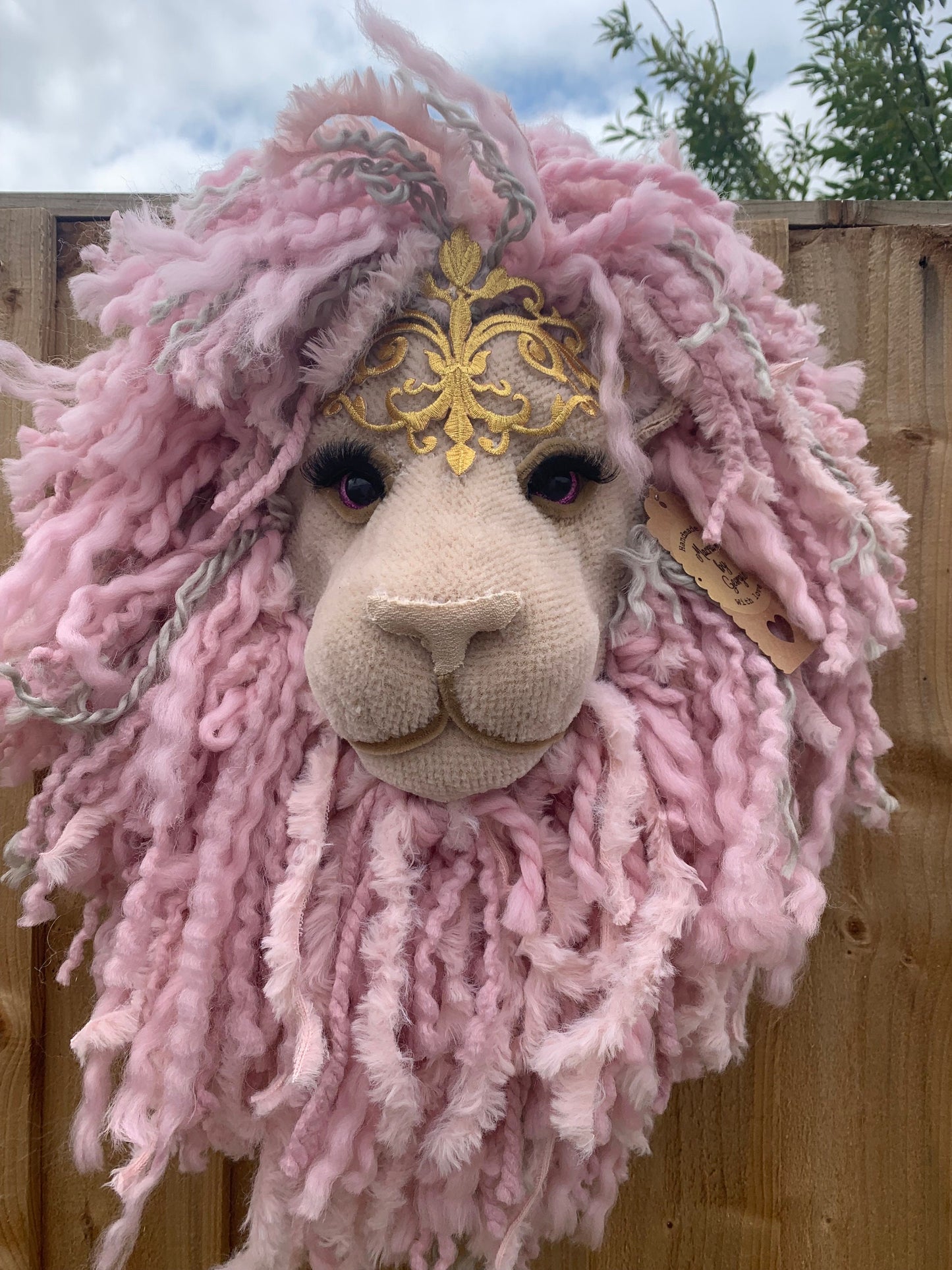 Baby Pink Lion Head, girls bedroom Gift boxed GORGEOUS